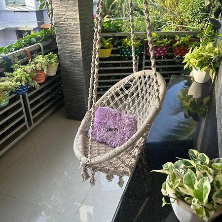 Chaithritha Ladies Homestay Thiruvananthapuram Ngoại thất bức ảnh