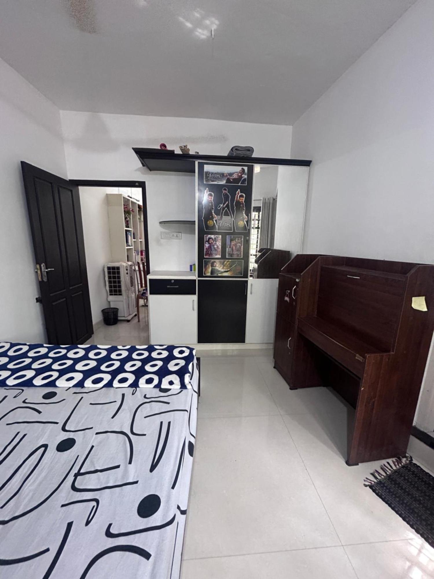 Chaithritha Ladies Homestay Thiruvananthapuram Ngoại thất bức ảnh