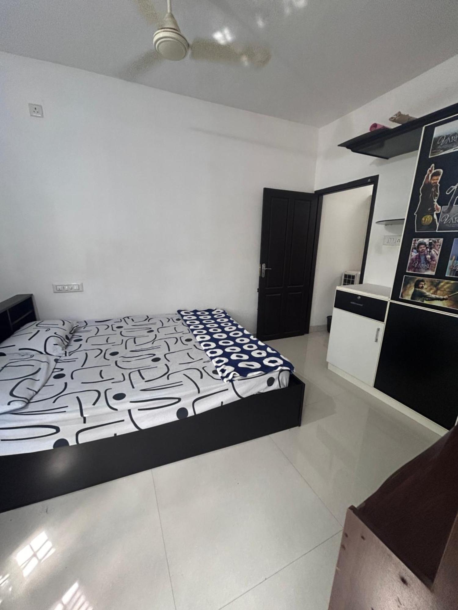 Chaithritha Ladies Homestay Thiruvananthapuram Ngoại thất bức ảnh