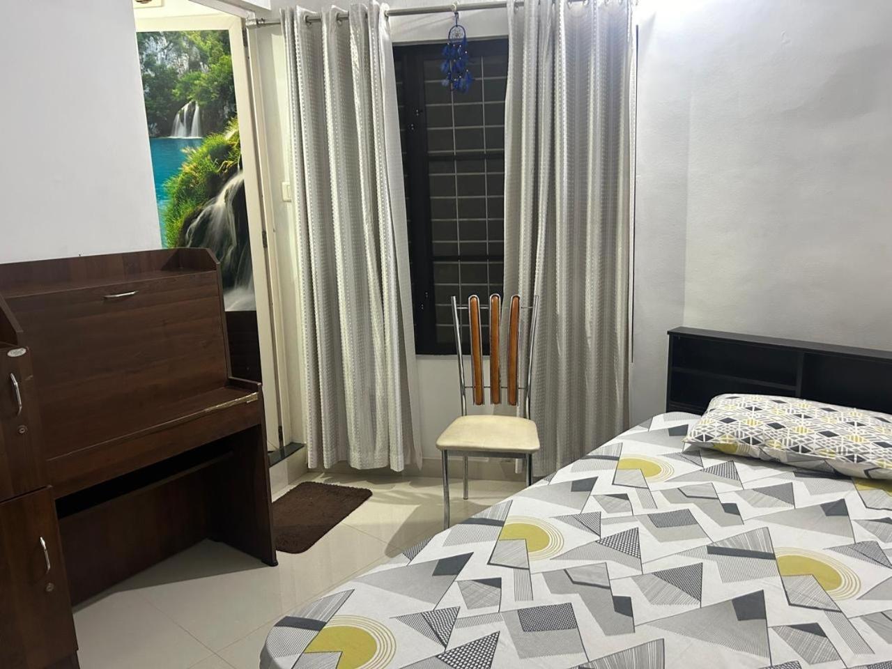 Chaithritha Ladies Homestay Thiruvananthapuram Ngoại thất bức ảnh